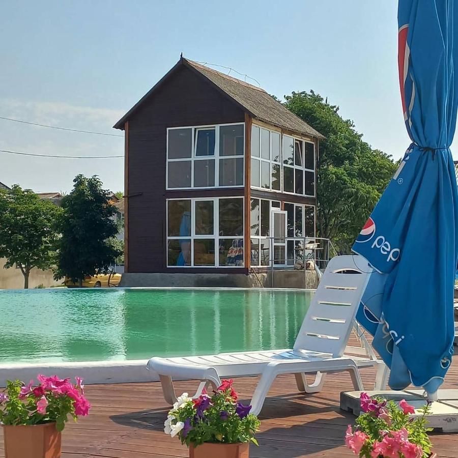 Б/О Pina Colada Hotel Ochakiv Luaran gambar