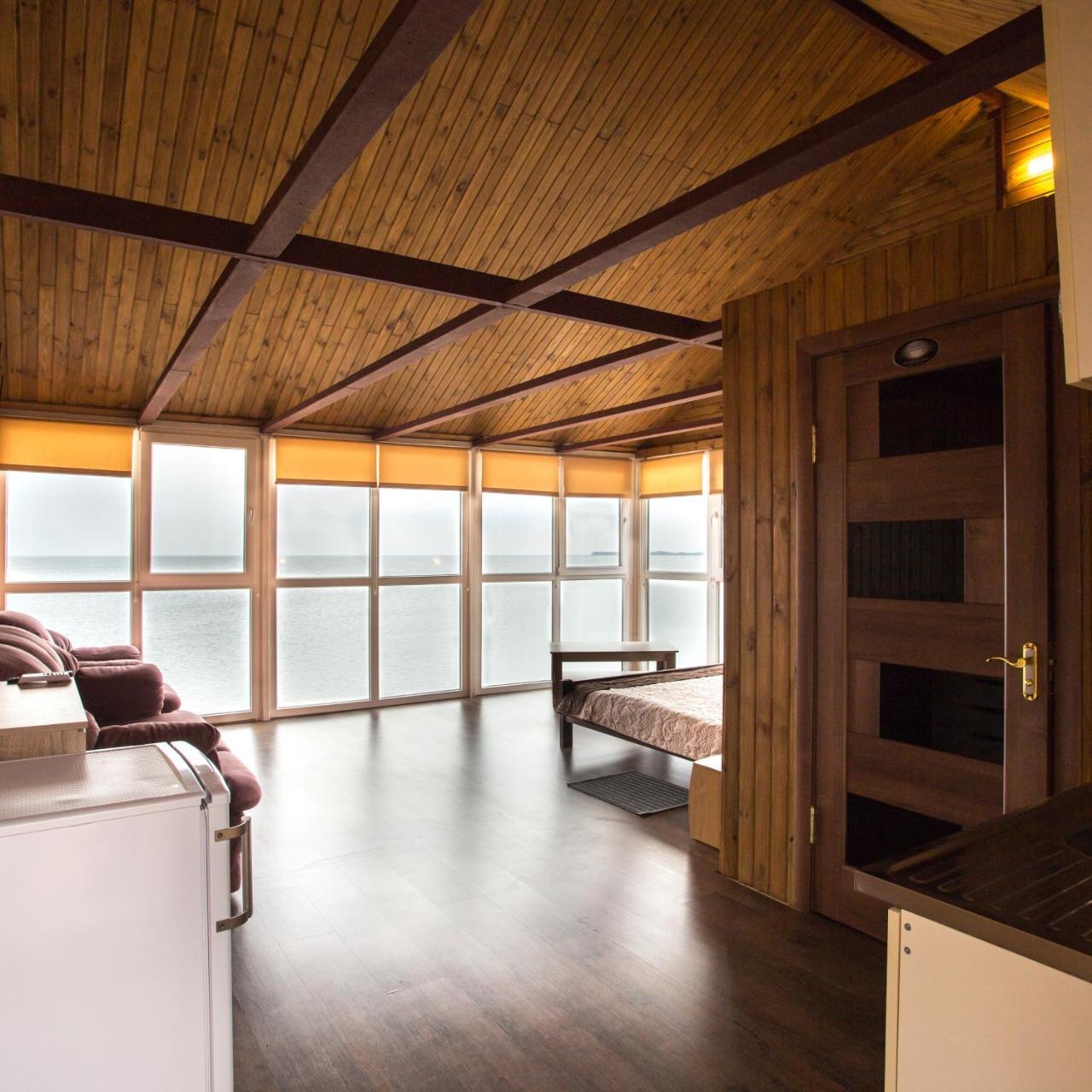 Б/О Pina Colada Hotel Ochakiv Luaran gambar