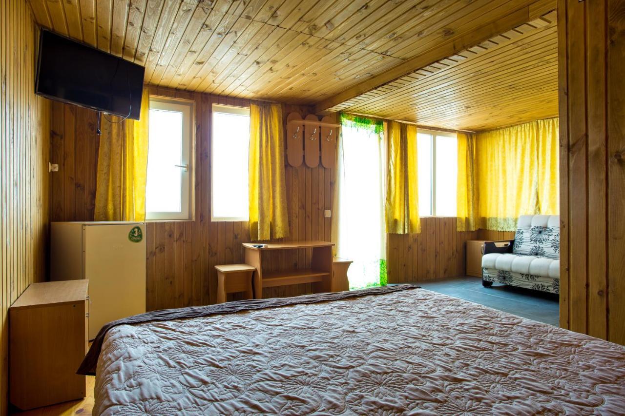 Б/О Pina Colada Hotel Ochakiv Luaran gambar
